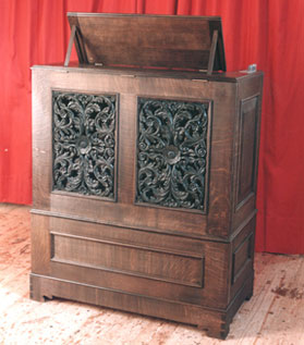 Chest Organ, Wells Cathedral